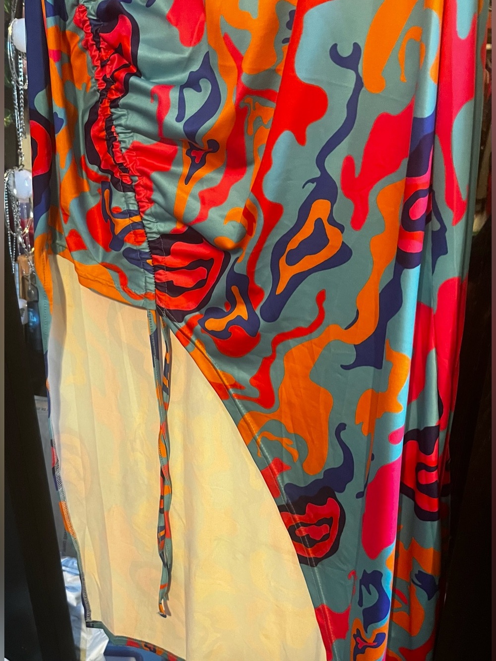 Colorful Abstract Print Ruched Dress - Picture 5 of 7